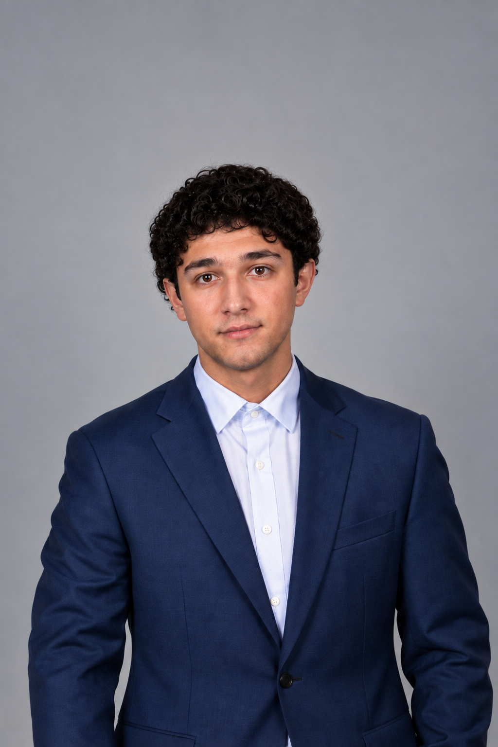 Portrait of Ryan Mazari